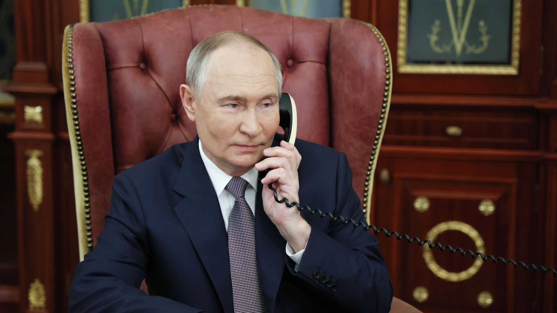 Путин созвонился с президентом Турции